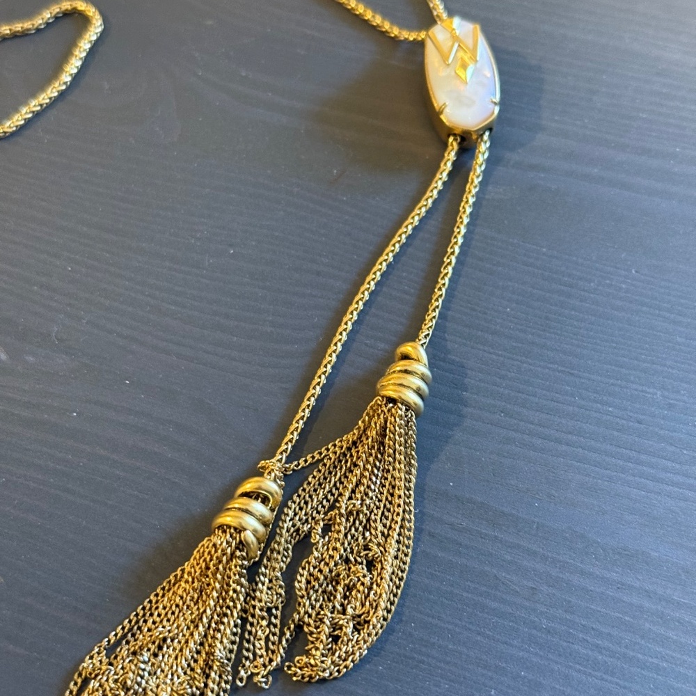 Wrangler x Yellow Rose Kendra Scott bolo tie necklace, Ivory, NWT